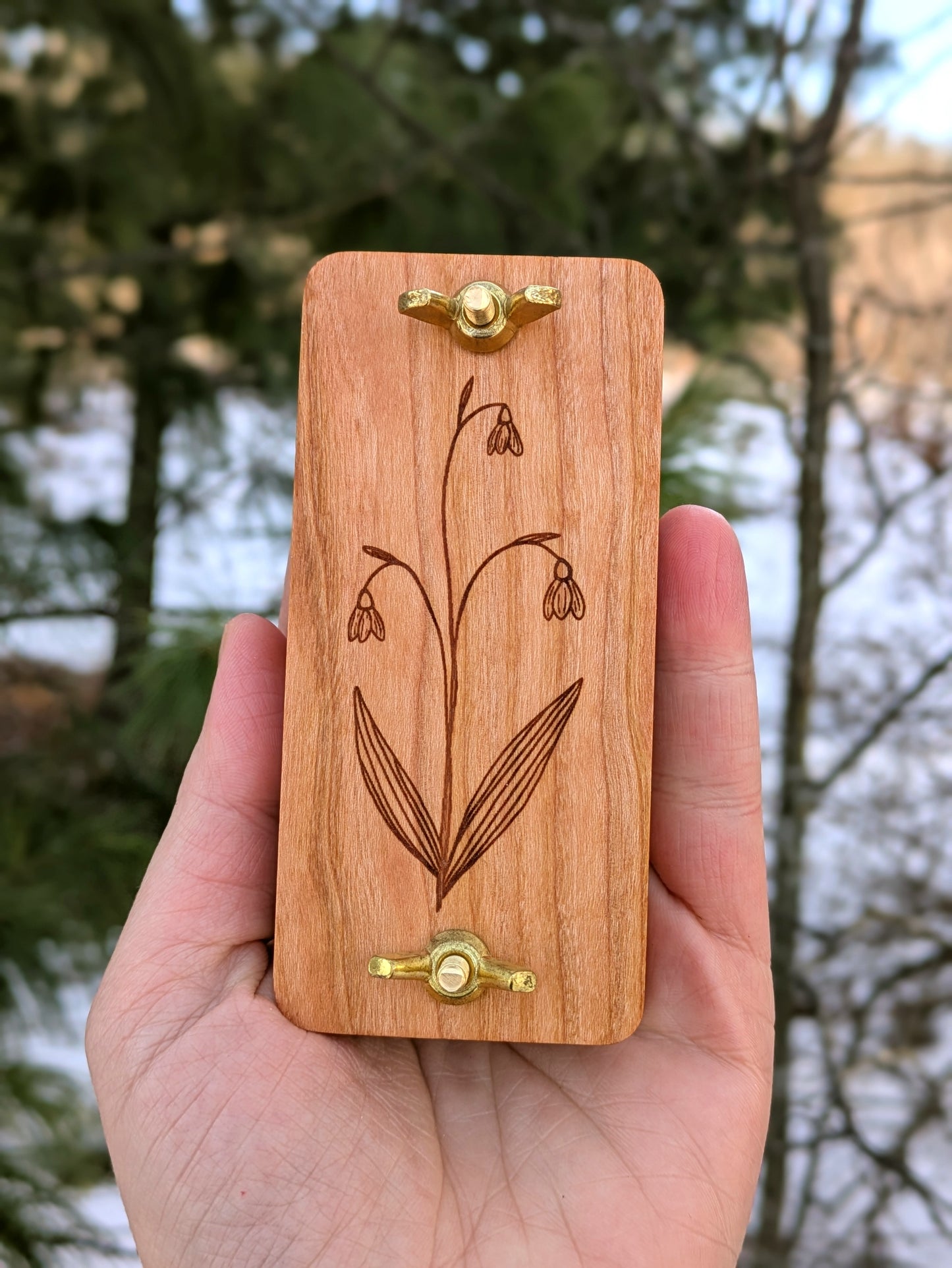 Hardwood Pocket Flower Press With Snowdrop Design | January Birth Flower | 2"x4"