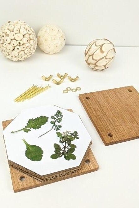 Mini Flower Press | Small Portable Flower Press Kit | Christmas Gift | Preserving Flowers From Wedding Day | Hardwood Foliage Press