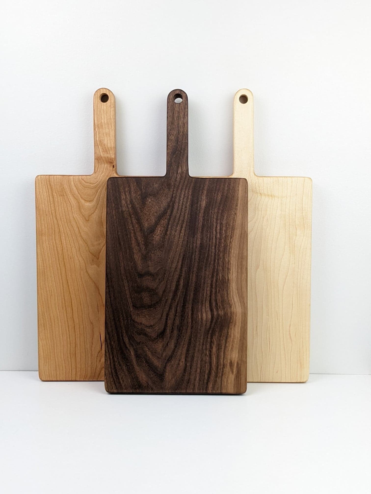 Wooden Charcuterie Board With Handle - Thumbnail 4
