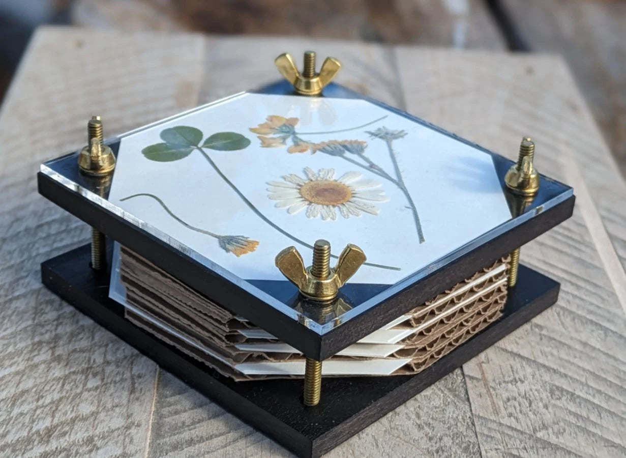 Black Mini Flower Press With Acrylic Display | (2x4)(4x4)