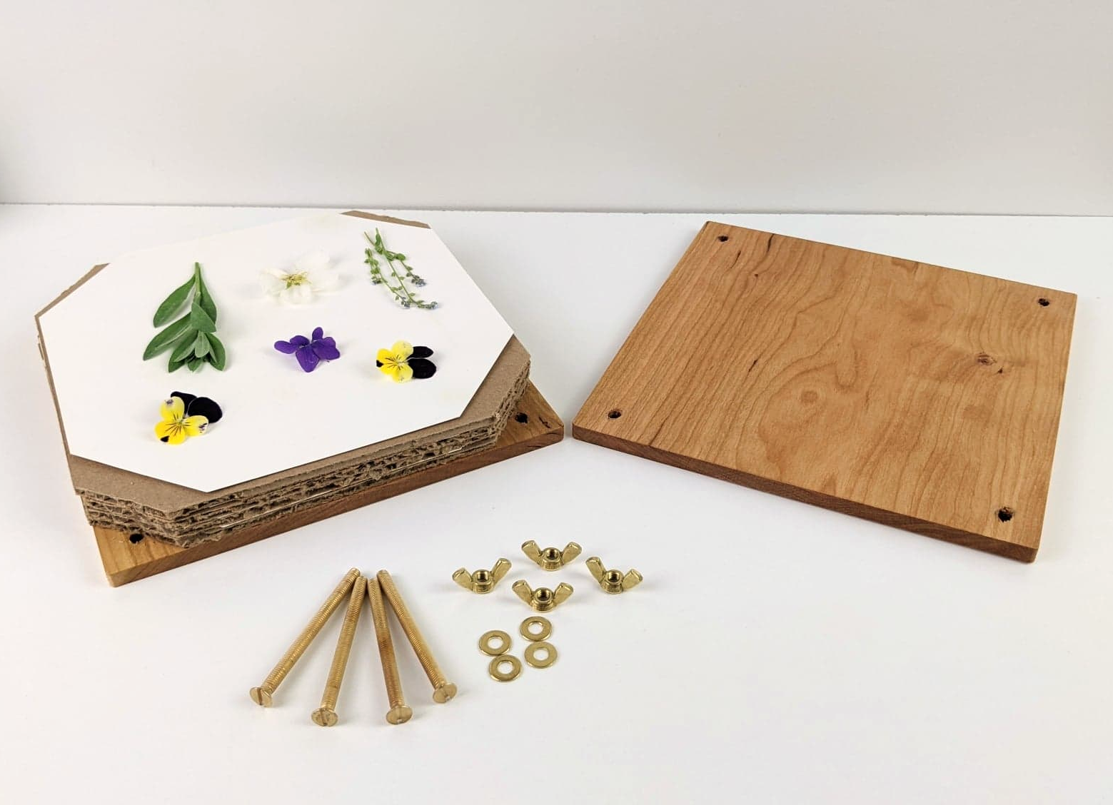 Wholesale - Custom Engraved 7"x7" Flower Presses